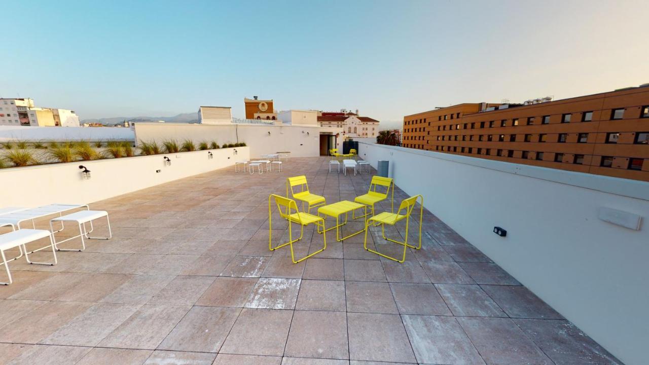 Residencia Universitaria Resa Malaga Centro Ngoại thất bức ảnh