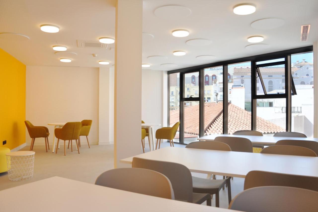 Residencia Universitaria Resa Malaga Centro Ngoại thất bức ảnh