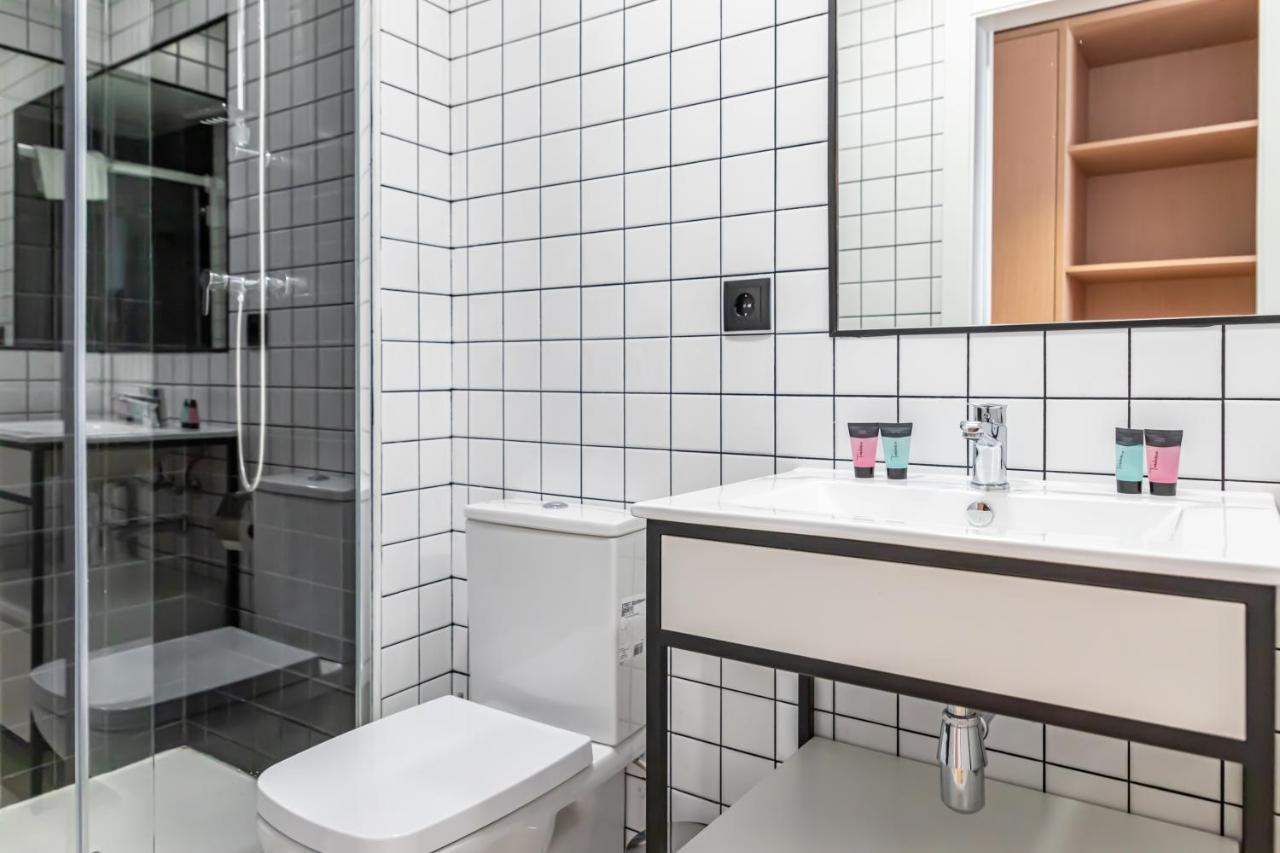 Residencia Universitaria Resa Malaga Centro Ngoại thất bức ảnh